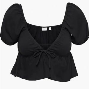Aritzia Tie Front Top